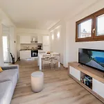 Como Home Residence דירה *