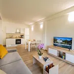 Como Home Residence Carlazzo