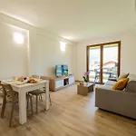 Como Home Residence